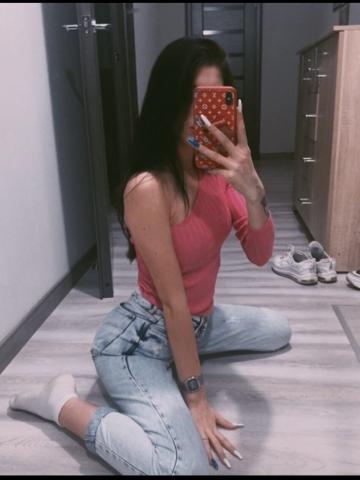 Юна